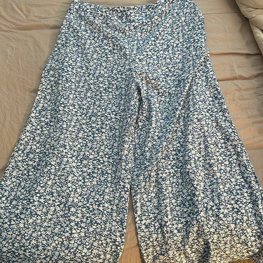 blue and white shein curve wide leg pants